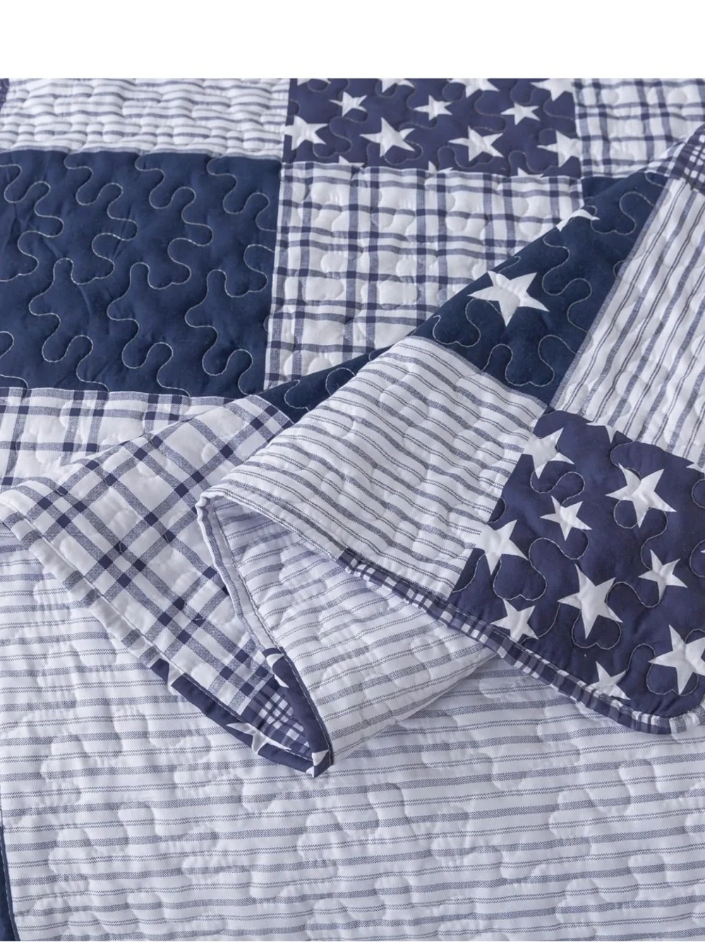 Nautical Patchwork Quilt Set in Navy and White - Brand: